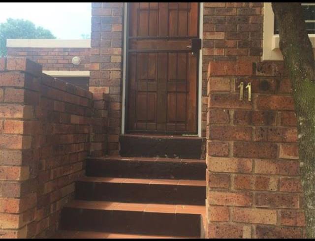 2 BEDROOM PROPERTY TO RENT IN RANDBURG CENTRAL